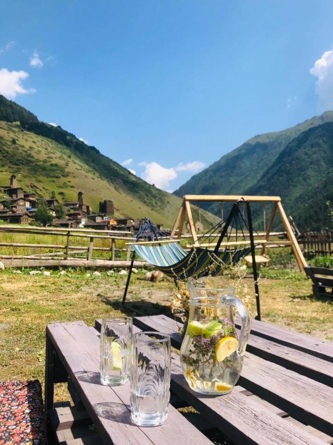 Guesthouse Pirimze Dartlo Bagian luar foto