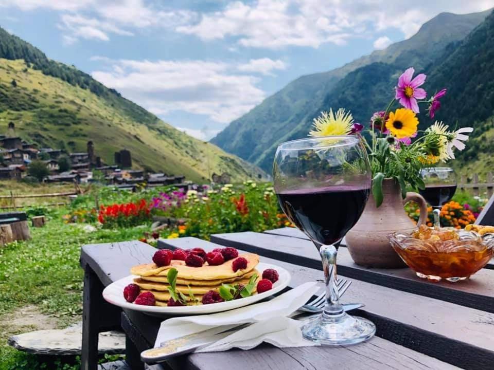 Guesthouse Pirimze Dartlo Bagian luar foto